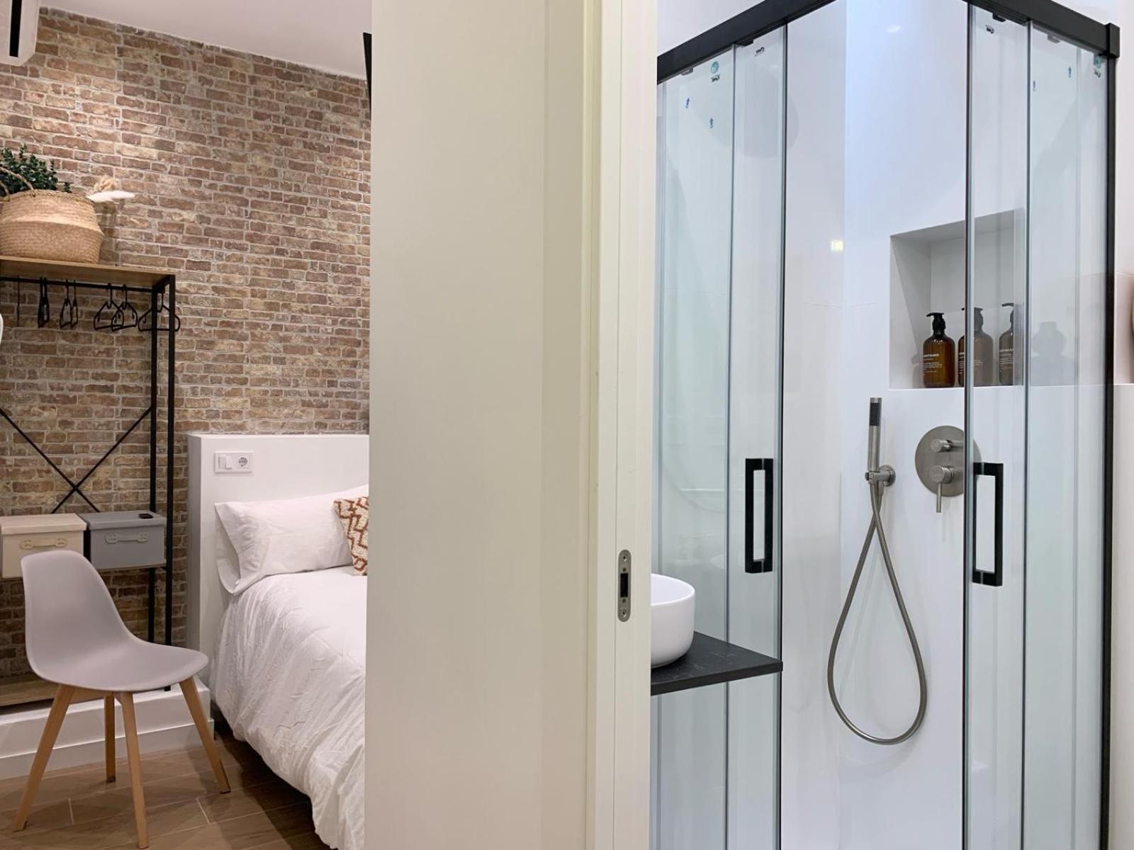 Valencia Beach Rooms ภายนอก รูปภาพ